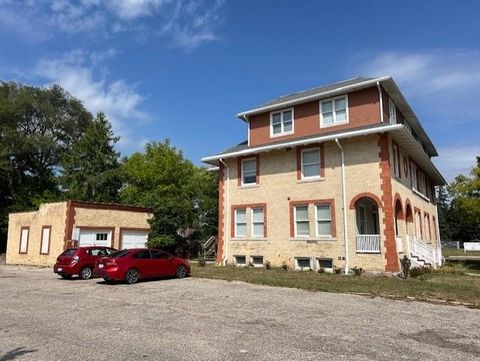 421 N State Street Alma City MI 48801