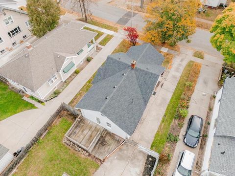 A home in Saginaw