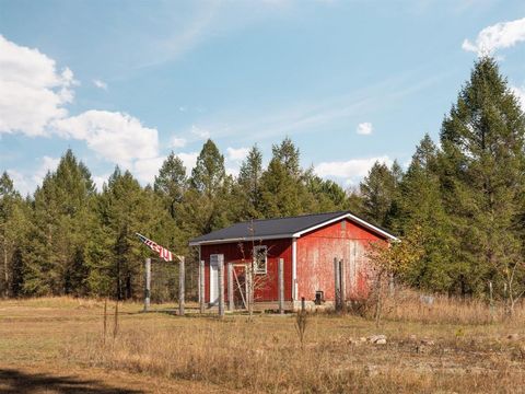 A home in Butterfield Twp