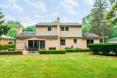 A home in Livonia