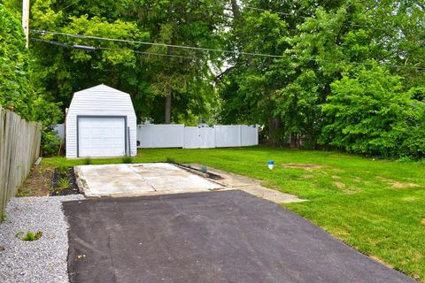 A home in Ontwa Twp