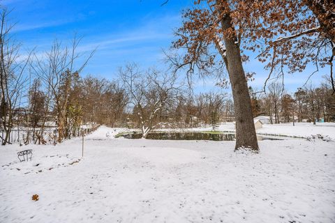 A home in Paw Paw Twp