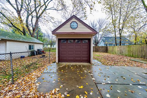 A home in Warren