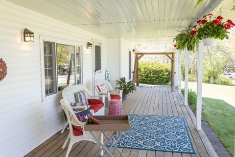 A home in Aetna Twp