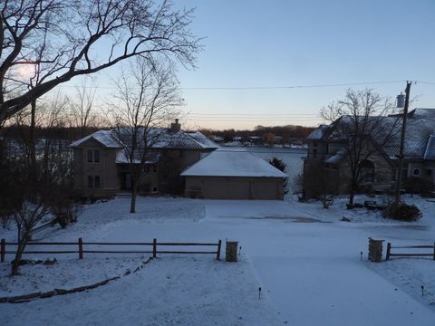 A home in West Bloomfield Twp