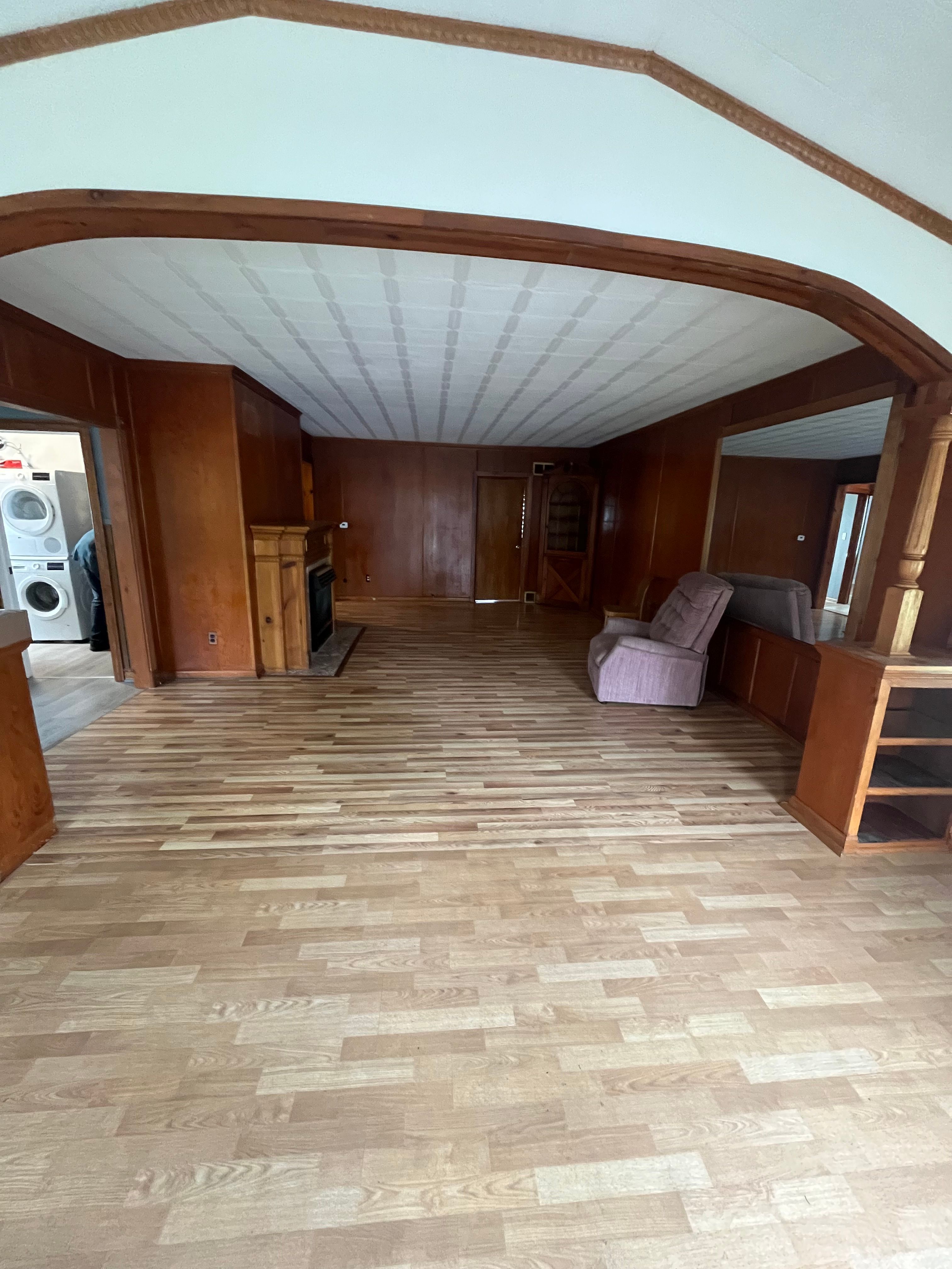 321 LONGSPUR Lane