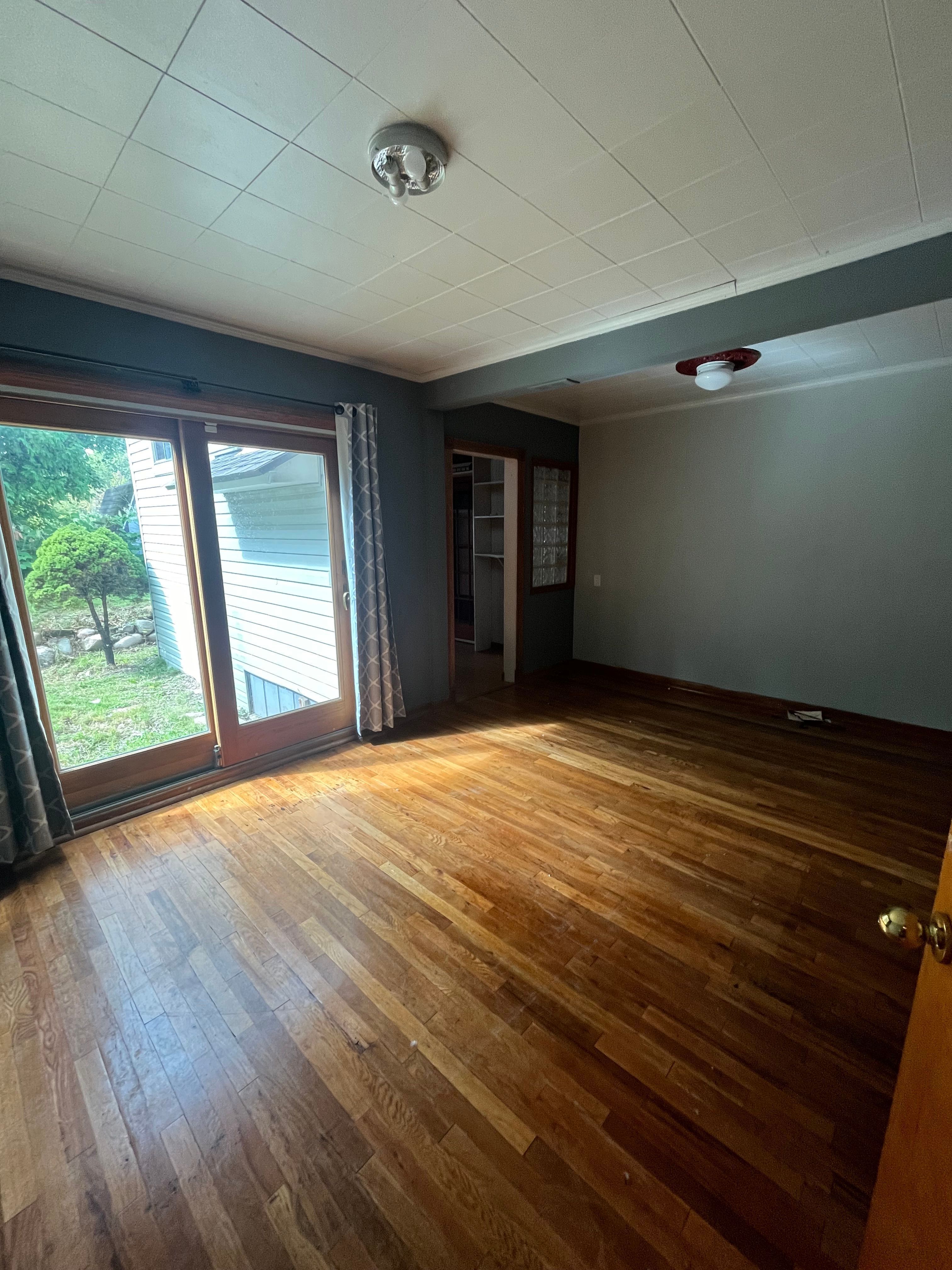 321 LONGSPUR Lane