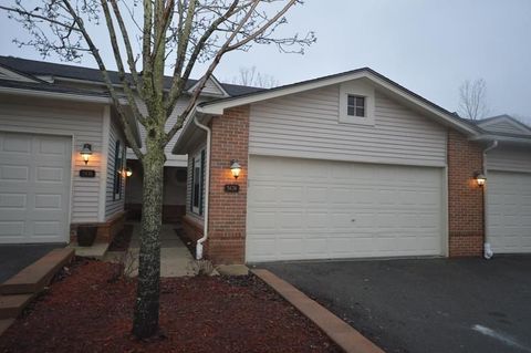 A home in West Bloomfield Twp