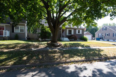 A home in Grandville