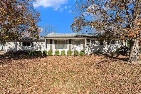 A home in Shelby Twp