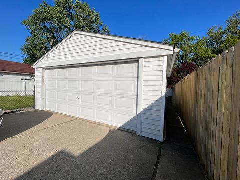 A home in Dearborn Heights