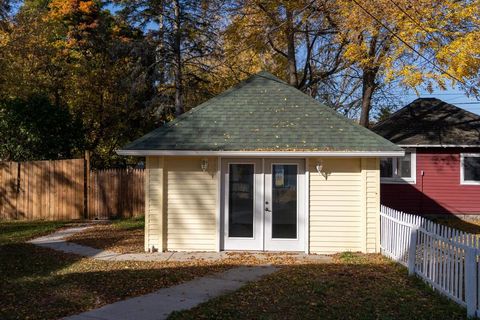 A home in Mt. Pleasant