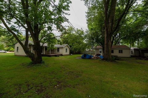 A home in Chesterfield Twp