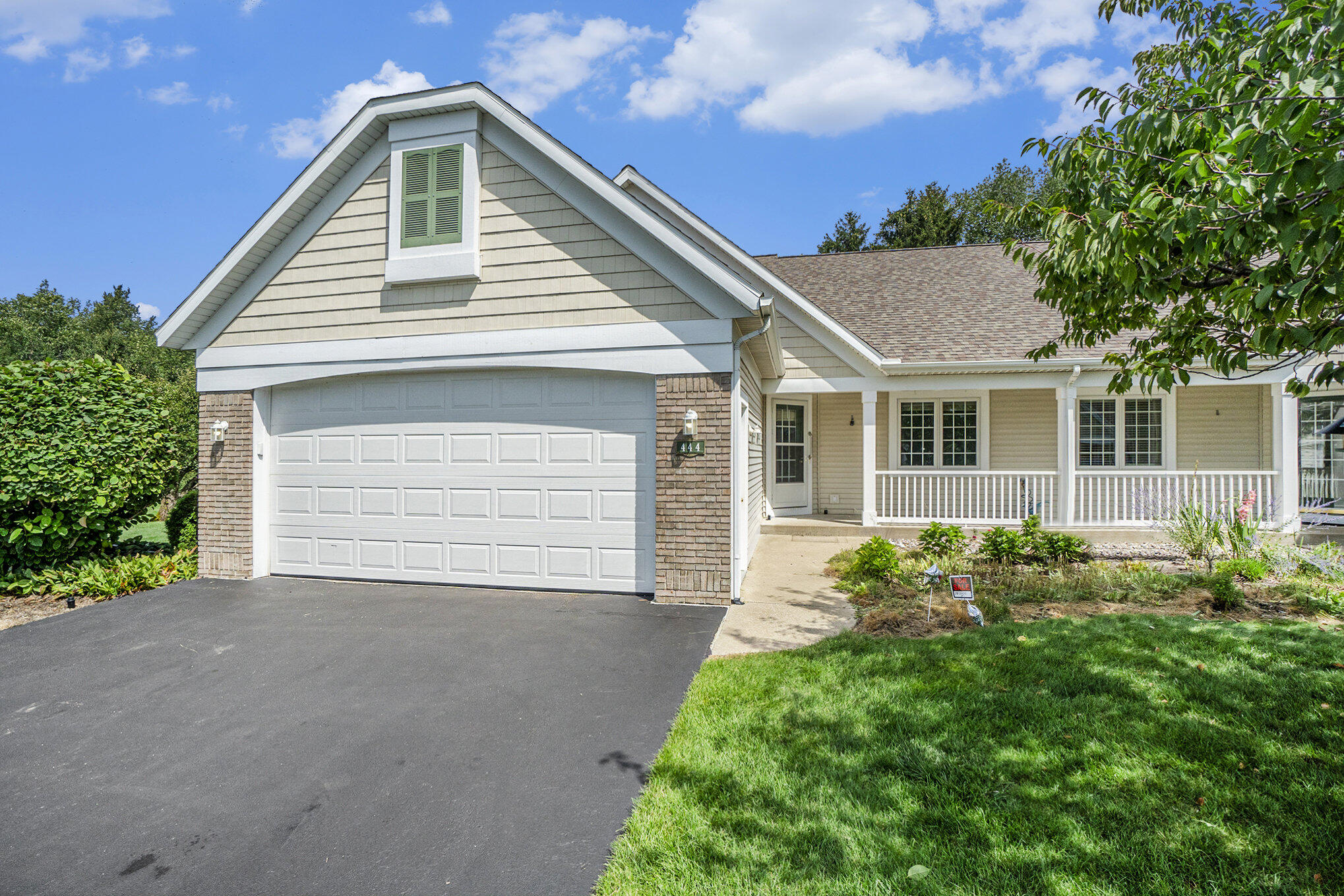 View Park Twp, MI 49424 condo