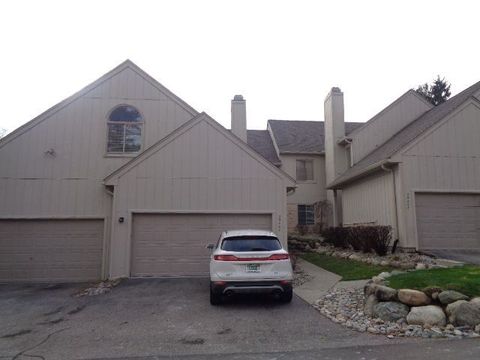 A home in Farmington Hills