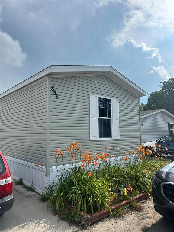 Photo 19 of 32 of 1561 Andrew Place mobile home