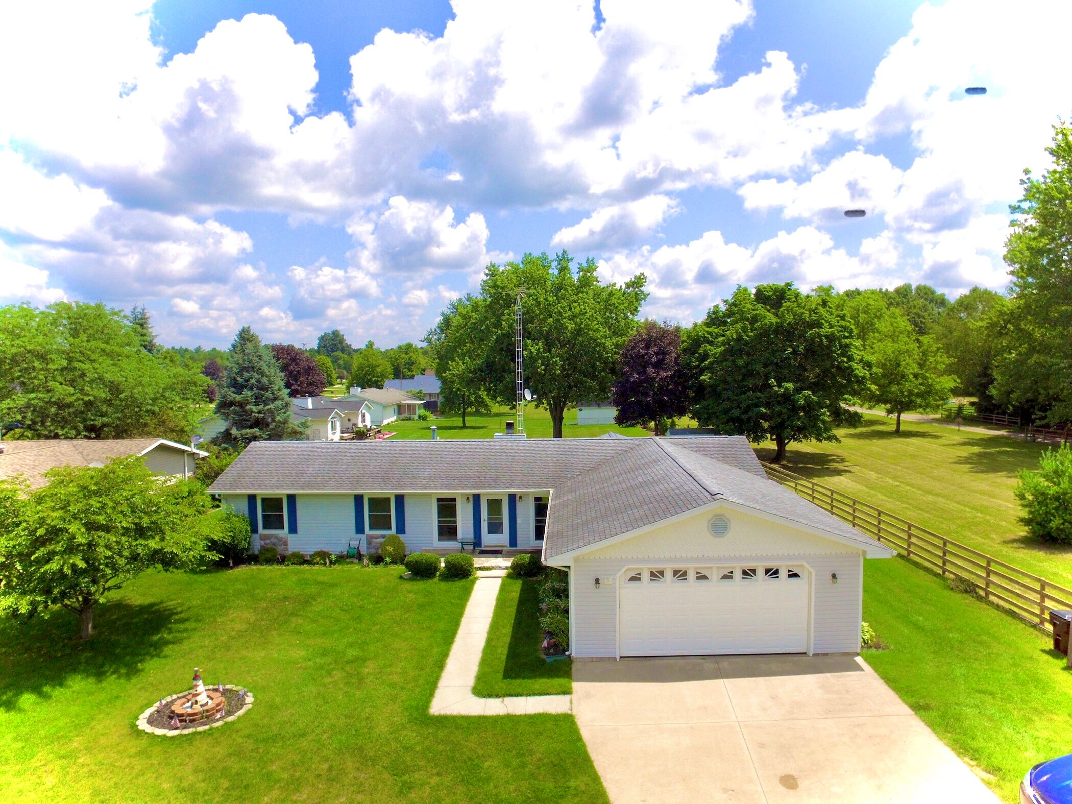 View Raisin Twp, MI 49221 house