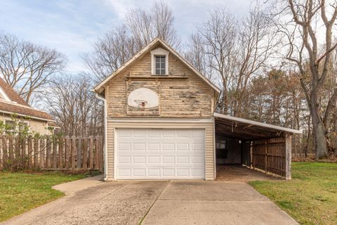 A home in Stockbridge Twp