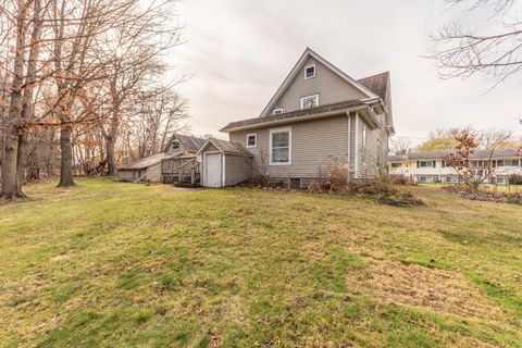 A home in Stockbridge Twp