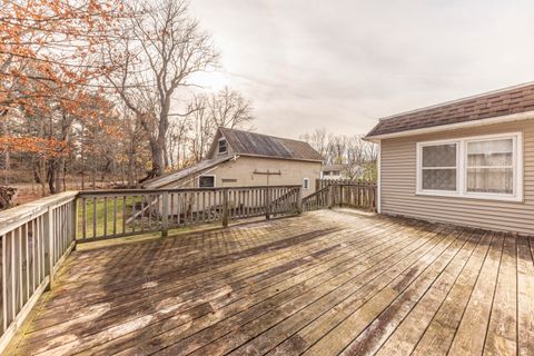 A home in Stockbridge Twp