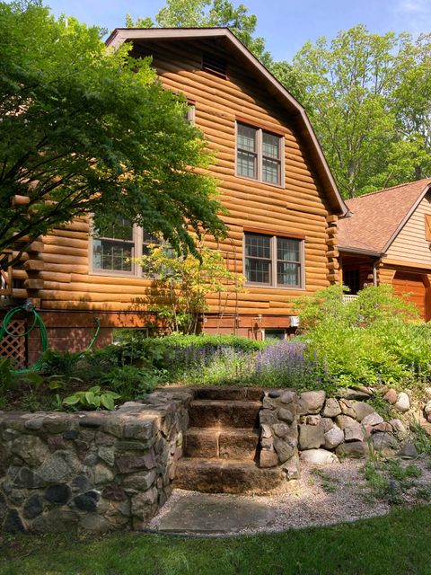 A home in Hamlin Twp