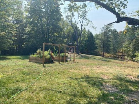 A home in Joyfield Twp