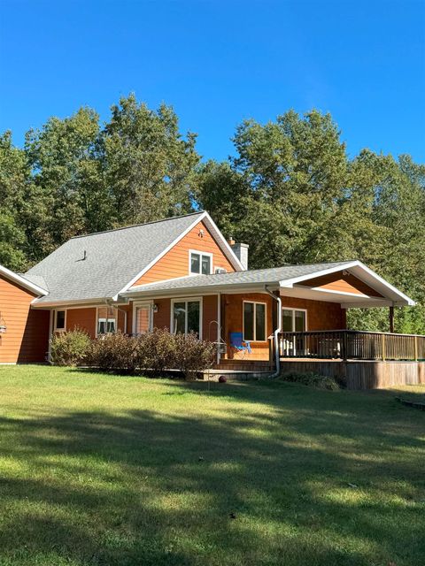 A home in Baldwin Twp