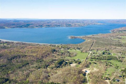 0 Timberlee Elmwood Charter Township Leelanau MI 49684
