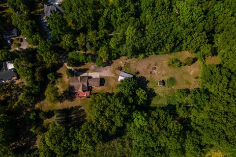 A home in Green Oak Twp