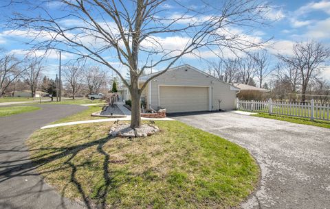 A home in West Bloomfield Twp