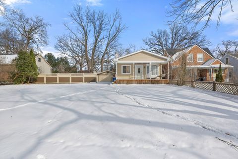 A home in Dearborn Heights