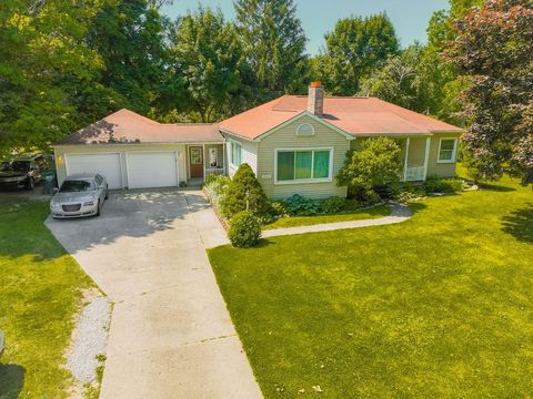 A home in Lapeer