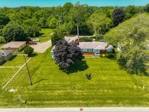 A home in Lapeer