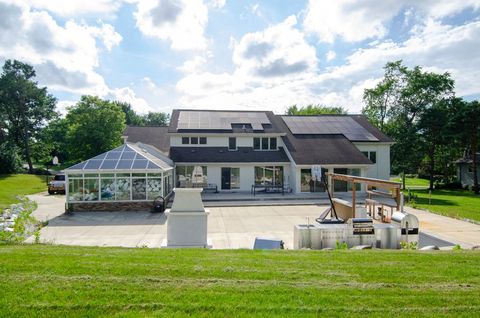 A home in West Bloomfield Twp