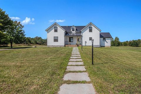 A home in Bear Lake Twp