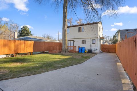 A home in Dearborn Heights