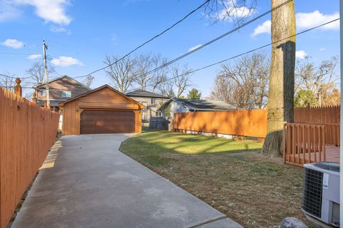 A home in Dearborn Heights