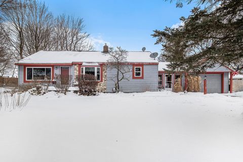 A home in Waterford Twp