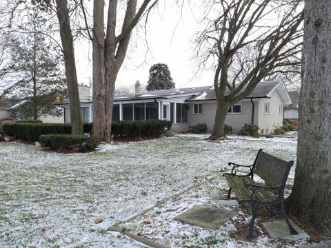 A home in Warren