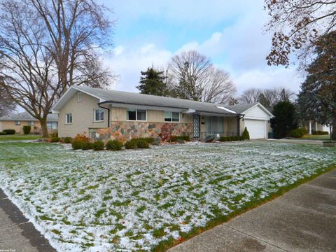 A home in Warren