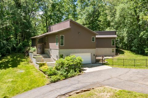 A home in Pennfield Twp