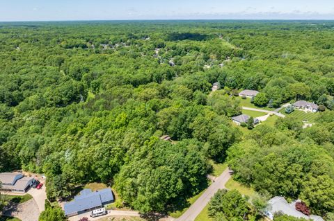 A home in Pennfield Twp