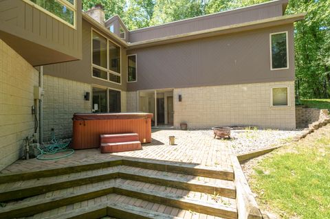 A home in Pennfield Twp