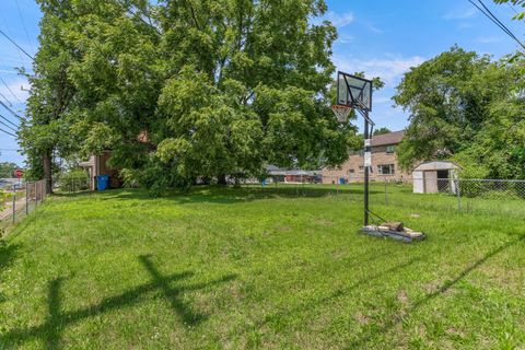 A home in Dearborn Heights