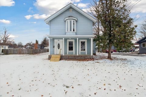 A home in Quincy Vlg