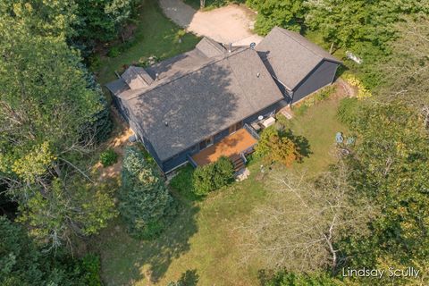 A home in Tyrone Twp