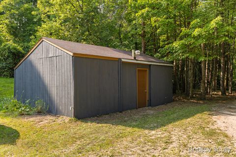 A home in Tyrone Twp