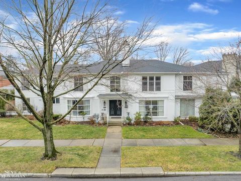 A home in Grosse Pointe Park