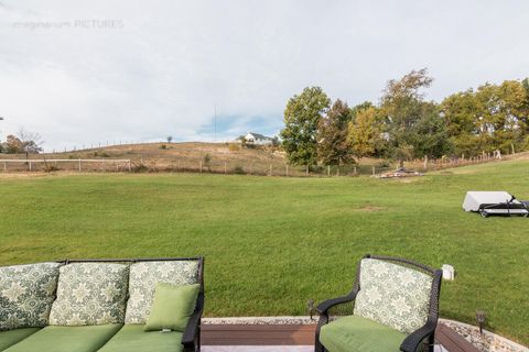 A home in Hartford Twp