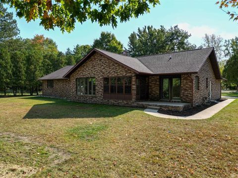 A home in Deerfield Twp